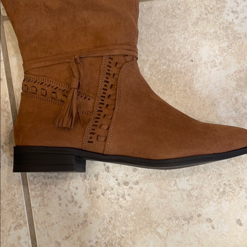 Boots - Wide Calf - Picture 2 of 7